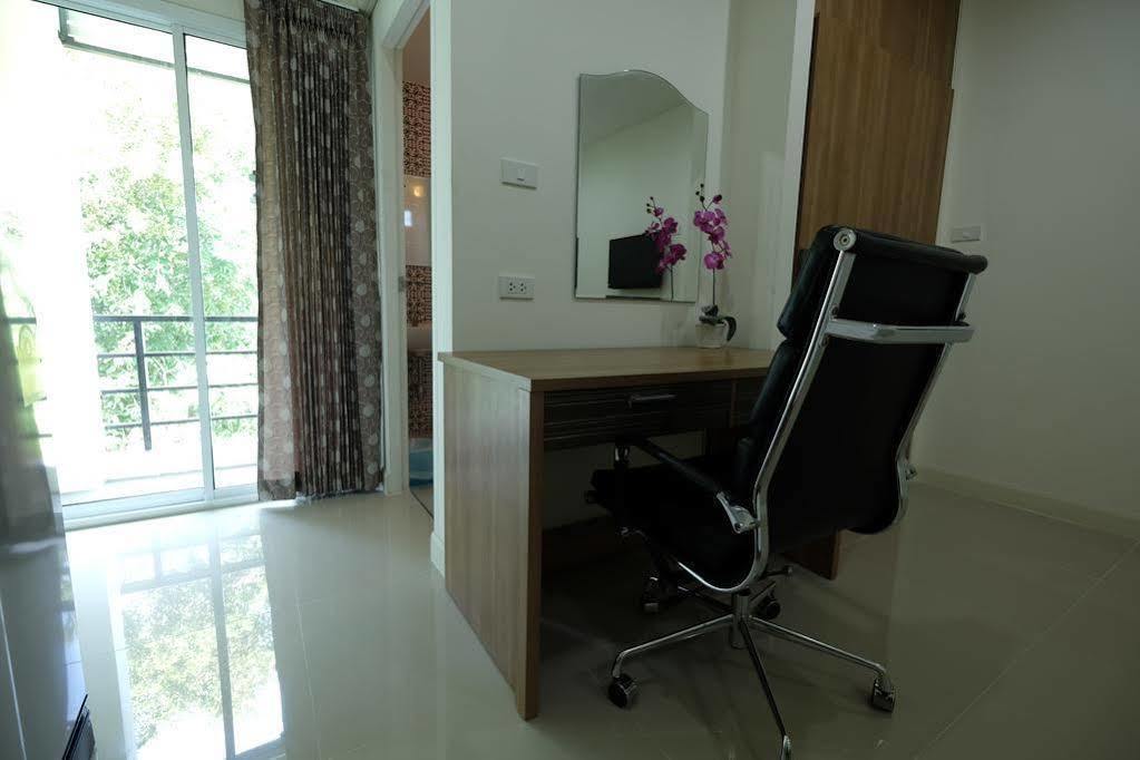 Privacy Residence Lop Buri Exterior foto